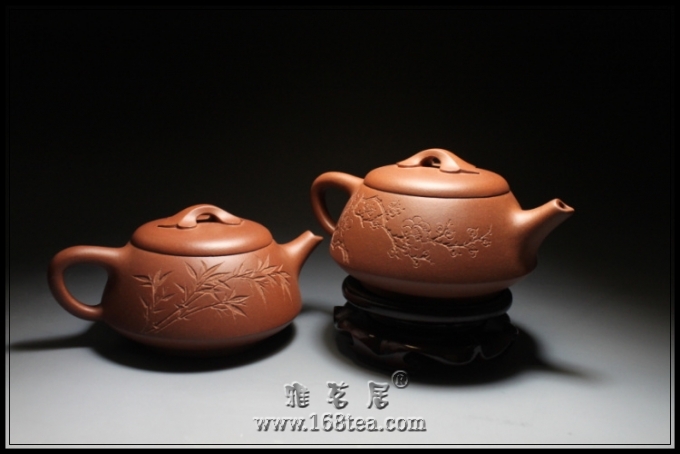 Ƭ 070.jpg